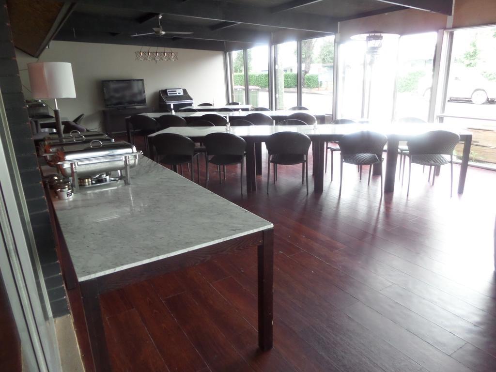 Motel Oasis Kingaroy Exterior foto