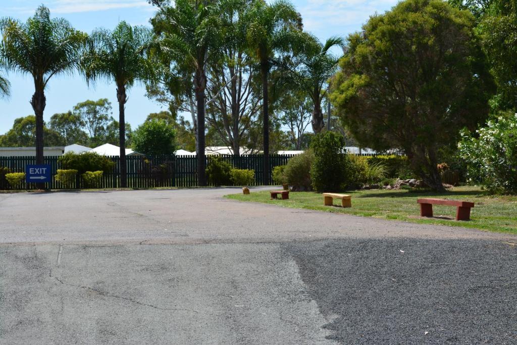 Motel Oasis Kingaroy Exterior foto