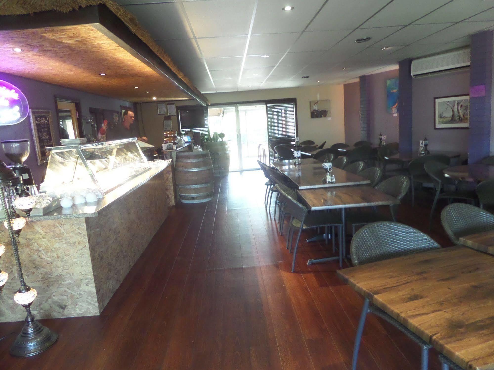 Motel Oasis Kingaroy Exterior foto